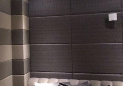 20220716174229.jpg 吸音板的表面結構是否結實